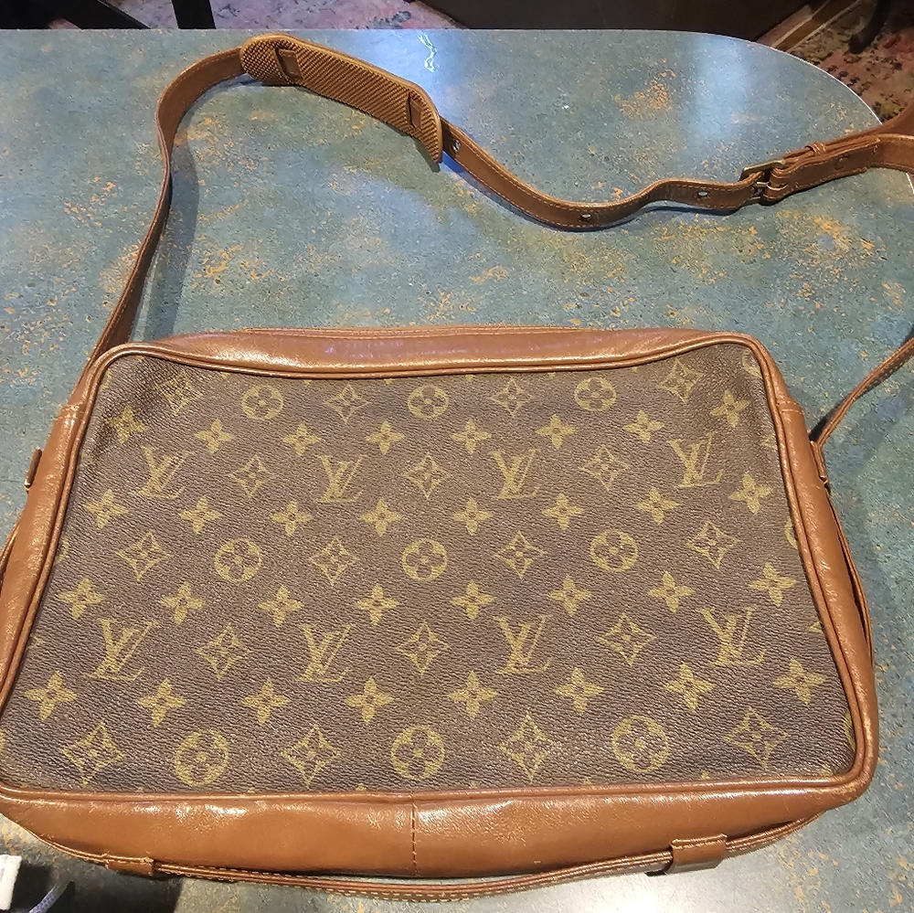 Louis Vuitton Bandouliere Monogram Canvas Crossbody Bag